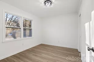 220 Valleybrook Ln, Troutman, NC 28166 - Photo 20