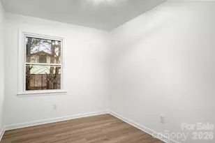 220 Valleybrook Ln, Troutman, NC 28166 - Photo 22