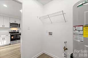 220 Valleybrook Ln, Troutman, NC 28166 - Photo 14