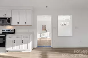 220 Valleybrook Ln, Troutman, NC 28166 - Photo 12