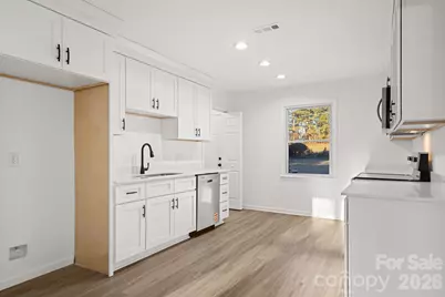 220 Valleybrook Lane, Troutman, NC 28166 - Photo 8