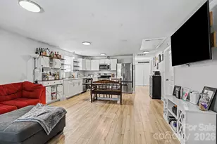 1329 W Bank St, Salisbury, NC 28144 - Photo 8