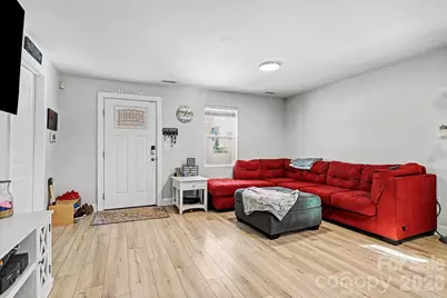 1329 W Bank Street, Salisbury, NC 28144 - Photo 6