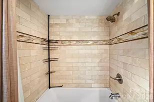 45 Cresent Dr, Hendersonville, NC 28739 - Photo 18