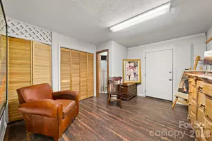 45 Cresent Dr, Hendersonville, NC 28739 - Photo 22