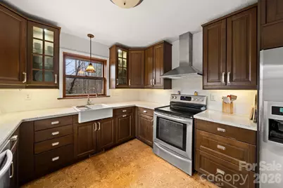 45 Crescent Drive, Hendersonville, NC 28739 - Photo 6