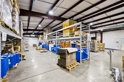 110 Commercial Boulevard, Flat Rock, NC 28731 - Photo 20