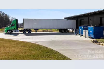 110 Commercial Boulevard, Flat Rock, NC 28731 - Photo 40