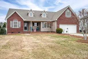 104 Lakewood Dr, Kings Mountain, NC 28086 - Photo 2