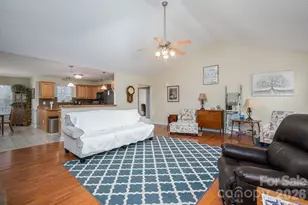 104 Lakewood Dr, Kings Mountain, NC 28086 - Photo 6