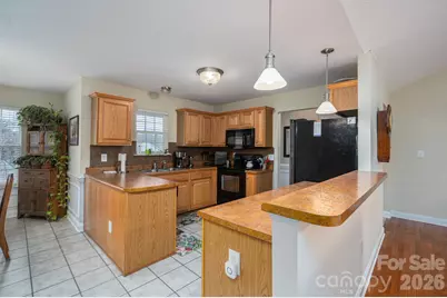 104 Lakewood Drive, Kings Mountain, NC 28086 - Photo 6