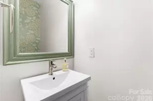 237 Hurston Circle, Charlotte, NC 28208 - Photo 20