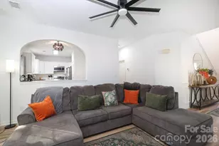 2431 Brathay Ct, Charlotte, NC 28269 - Photo 6