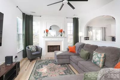 2431 Brathay Court, Charlotte, NC 28269 - Photo 10