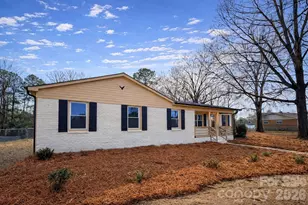 5176 Lancaster Hwy, Fort Lawn, SC 29714 - Photo 4