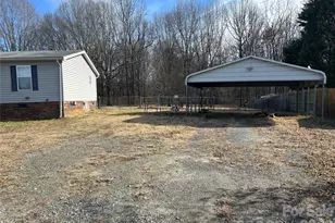 195 Cimmaron Cir, Kannapolis, NC 28081 - Photo 2