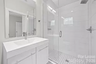 840 E 18th St, Charlotte, NC 28205 - Photo 4