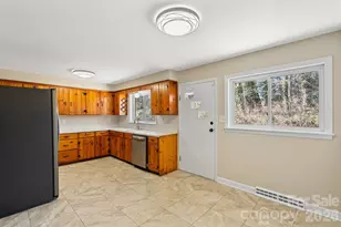 19 Browndale Rd, Asheville, NC 28805 - Photo 10