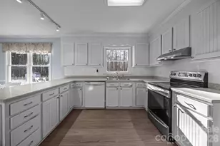 1250 Edgewood Ct, Salisbury, NC 28147 - Photo 8