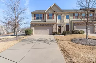 1845 Fleetwood Dr, Charlotte, NC 28208 - Photo 2