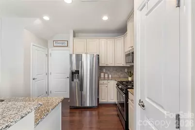 1845 Fleetwood Drive, Charlotte, NC 28208 - Photo 14