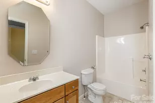 45 Poplar Creek Dr, Asheville, NC 28805 - Photo 16