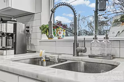 840 E 18th Street #F, Charlotte, NC 28205 - Photo 16