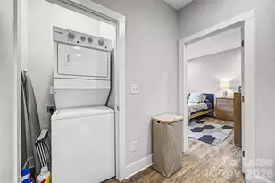 840 E 18th St, Charlotte, NC 28205 - Photo 18