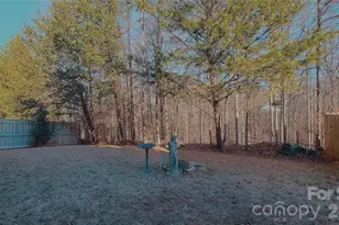 7736 Ponderosa Pine Ln, Charlotte, NC 28215 - Photo 36