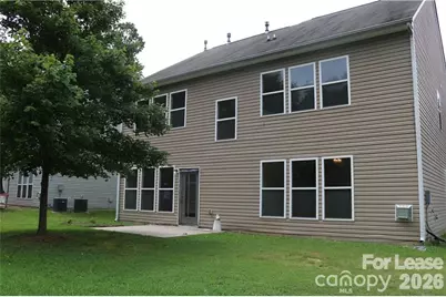 10000 Seven Oaks Drive, Charlotte, NC 28215 - Photo 2