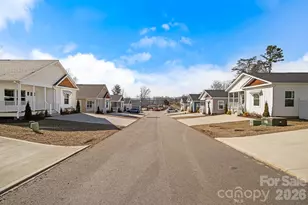 122 Bellamy Rd, Asheville, NC 28806 - Photo 34