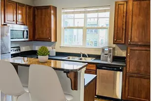 1600 Walnut View Dr, Charlotte, NC 28208 - Photo 4