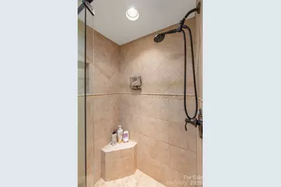 38 Laurelwood Lane, Waynesville, NC 28786 - Photo 16