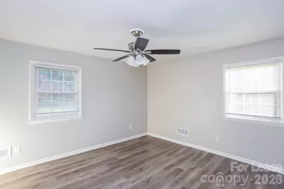 2157 Sheffield Drive, Kannapolis, NC 28083 - Photo 8