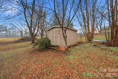 140 29th Avenue Drive NW, Hickory, NC 28601 - Photo 32