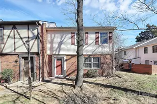 11013 Park Rd, Charlotte, NC 28226 - Photo 1