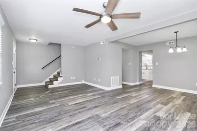 11013 Park Road, Charlotte, NC 28226 - Photo 6
