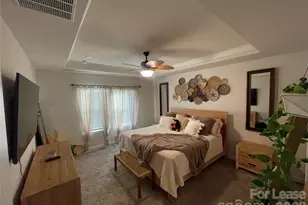 11838 Red Leaf Dr, Charlotte, NC 28215 - Photo 8