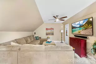 2708 Wynewood Ct, Gastonia, NC 28056 - Photo 32