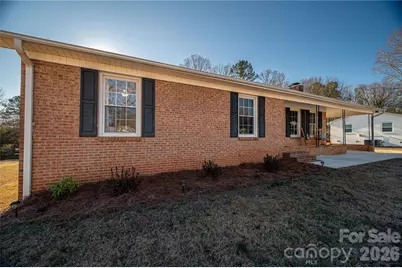 1466 Pressley Drive, Lincolnton, NC 28092 - Photo 2