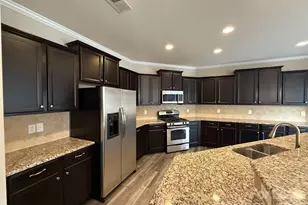 1121 Wainscott Dr, Waxhaw, NC 28173 - Photo 8