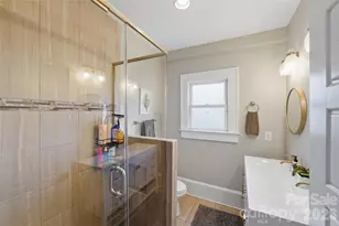 800 E 20th St, Charlotte, NC 28205 - Photo 24