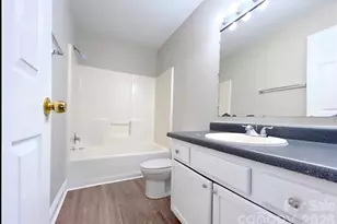 5313 Abbywood Ln, Charlotte, NC 28269 - Photo 12