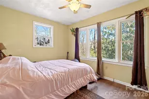 951 953 955 959 Nc 9 Hwy, Black Mountain, NC 28711 - Photo 24