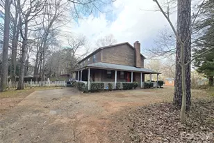 5729 Brickstone Dr, Charlotte, NC 28227 - Photo 2