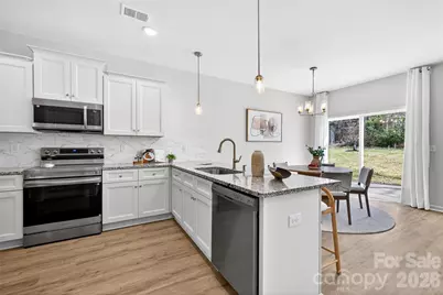 539 Dawn Circle, Charlotte, NC 28213 - Photo 8