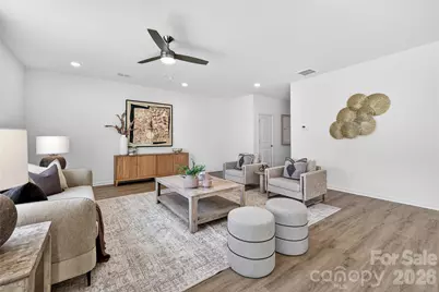 539 Dawn Circle, Charlotte, NC 28213 - Photo 4