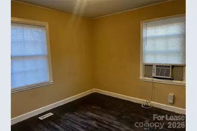 107 Turner Avenue N, Charlotte, NC 28216 - Photo 10