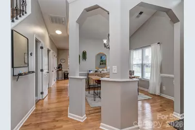 8603 Fox Chase Lane, Charlotte, NC 28269 - Photo 8