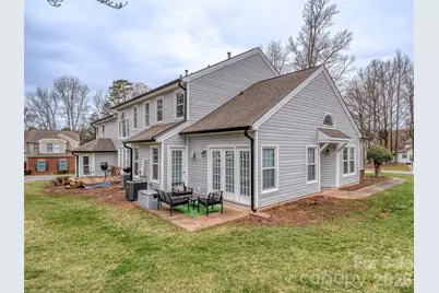 8603 Fox Chase Lane, Charlotte, NC 28269 - Photo 26